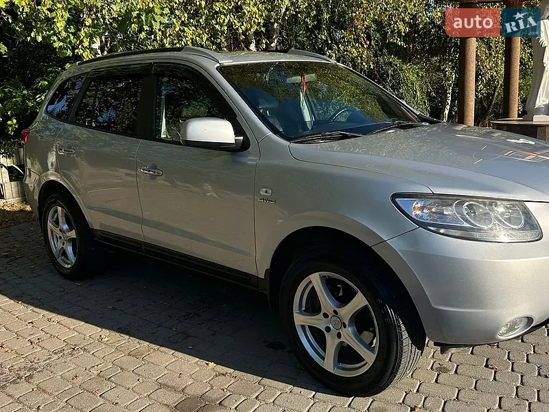 Hyundai Santa FE