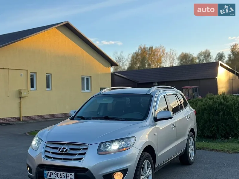 Hyundai Santa FE