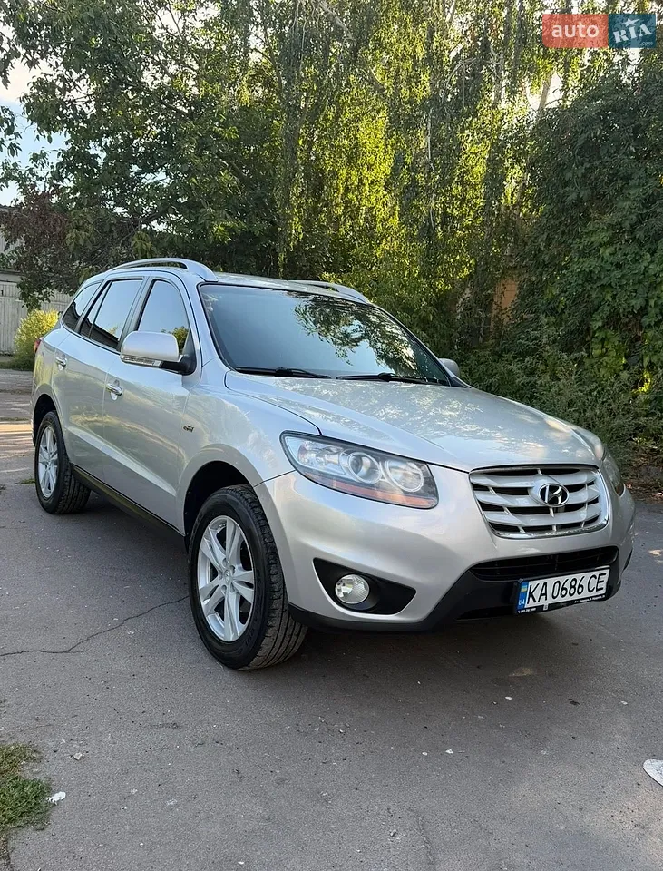 2010 Hyundai Santa Fe - мініатюра 11