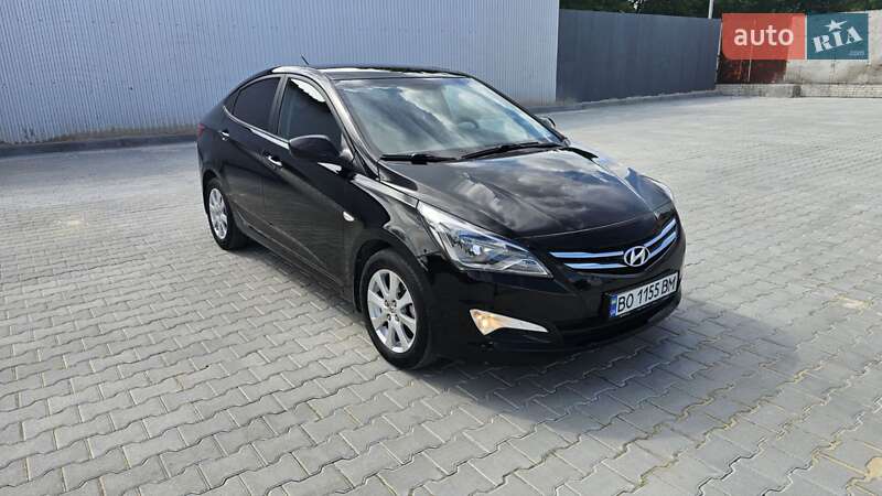 Седан Hyundai Solaris 2015 в Тернополе