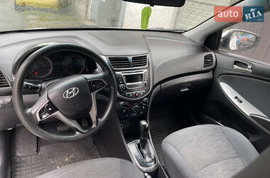 Седан Hyundai Solaris 2016 в 