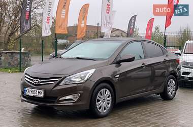 Седан Hyundai Solaris 2016 в Бердичеве