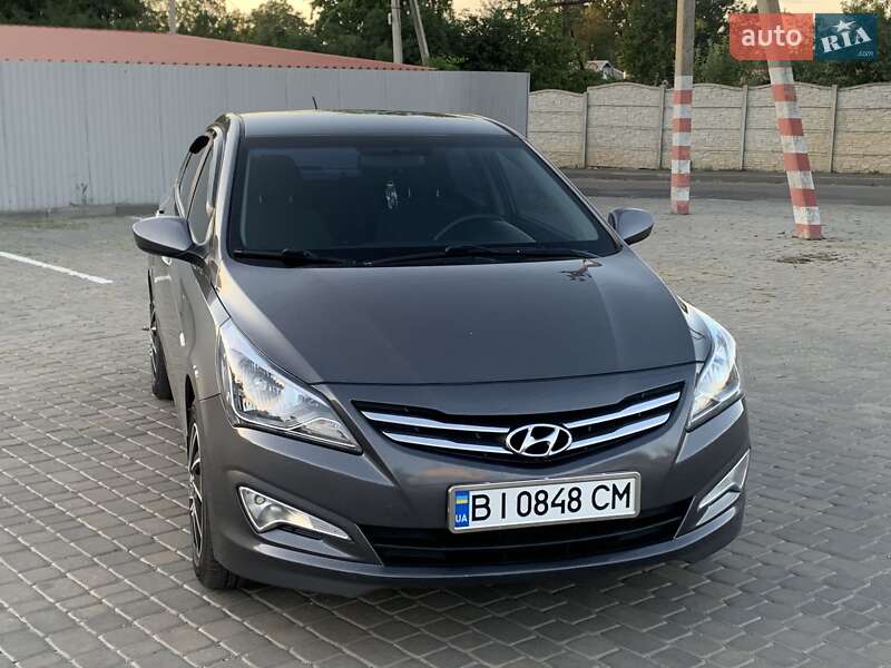 Седан Hyundai Solaris 2015 в Козельщине