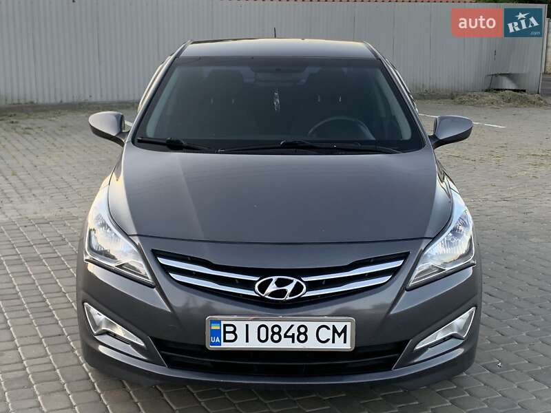 Седан Hyundai Solaris 2015 в Козельщине