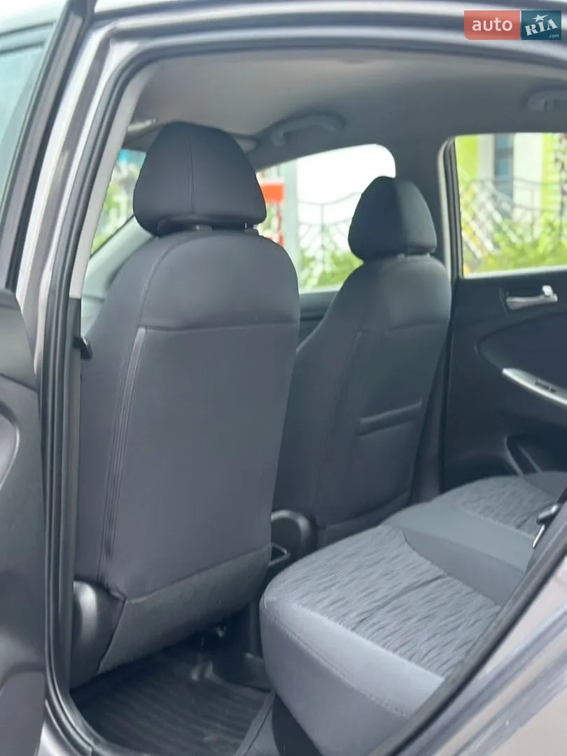 2015 Hyundai Solaris - мініатюра 18