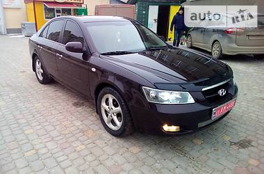 Седан Hyundai Sonata 2006 в Чемеровцах