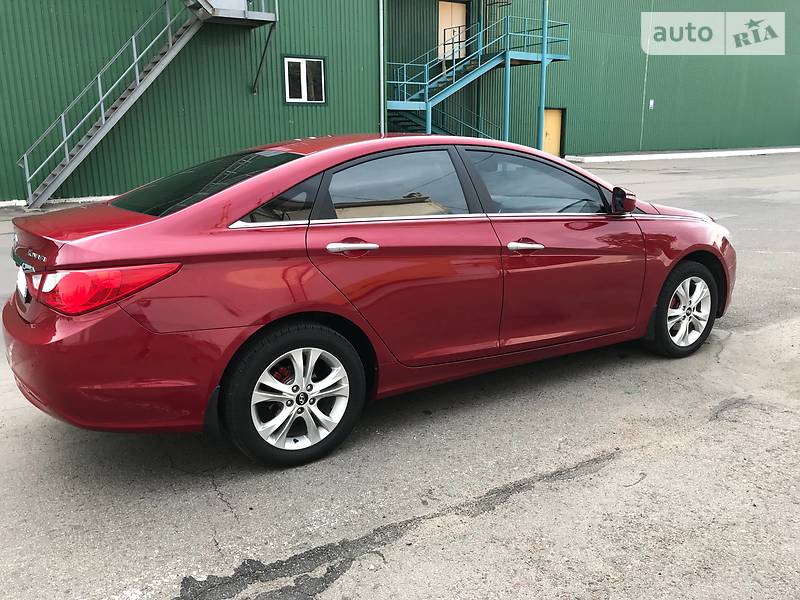 Седан Hyundai Sonata 2011 в Миколаєві