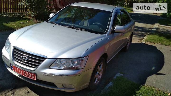 Седан Hyundai Sonata 2009 в Корсуне-Шевченковском