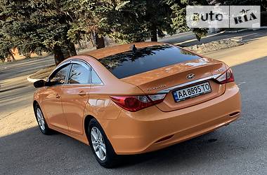 Седан Hyundai Sonata 2010 в Кам'янському