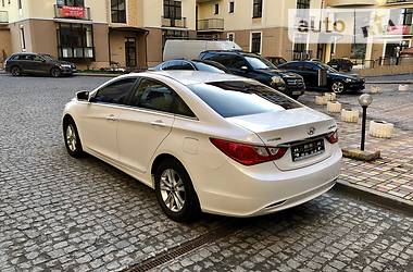 Седан Hyundai Sonata 2012 в Киеве