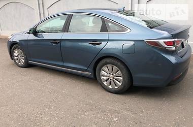 Седан Hyundai Sonata 2016 в Одессе