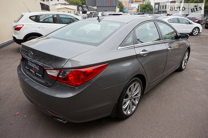Седан Hyundai Sonata 2013 в Одесі