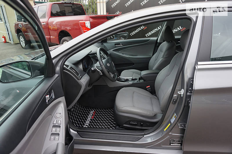 Седан Hyundai Sonata 2013 в Одесі