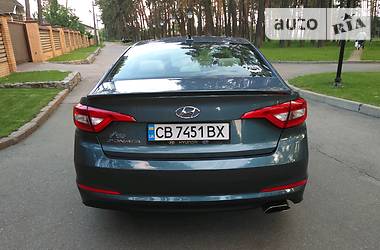 Седан Hyundai Sonata 2015 в Чернигове