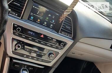 Седан Hyundai Sonata 2015 в 