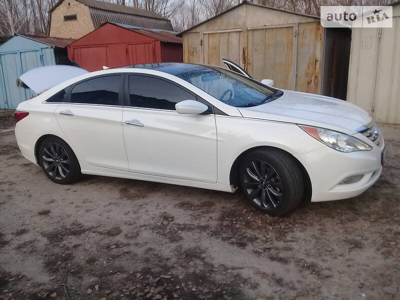 Седан Hyundai Sonata 2010 в Калинівці