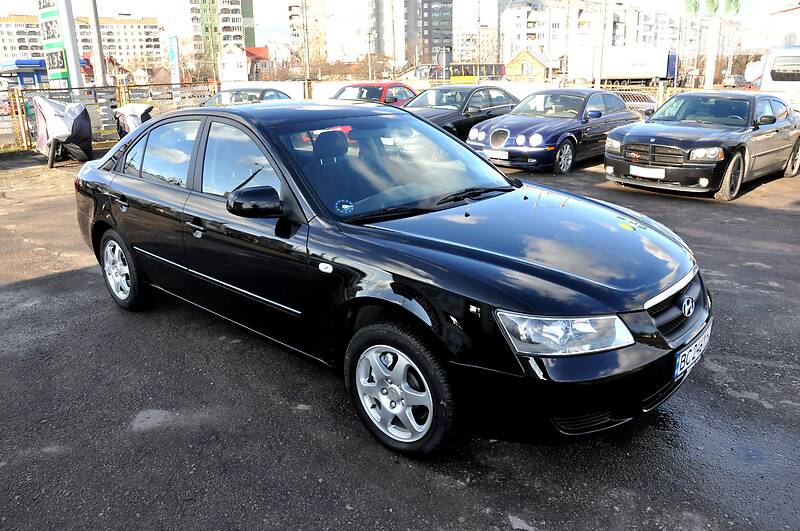Седан Hyundai Sonata 2008 в Львове