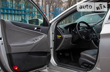 Седан Hyundai Sonata 2013 в 