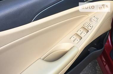 Седан Hyundai Sonata 2013 в 
