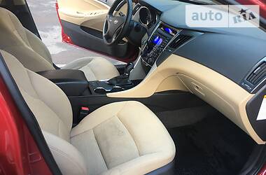 Седан Hyundai Sonata 2013 в 