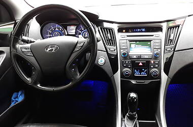 Седан Hyundai Sonata 2014 в 