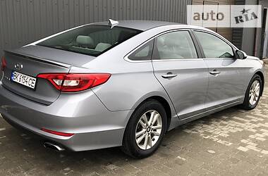 Седан Hyundai Sonata 2016 в Сарнах