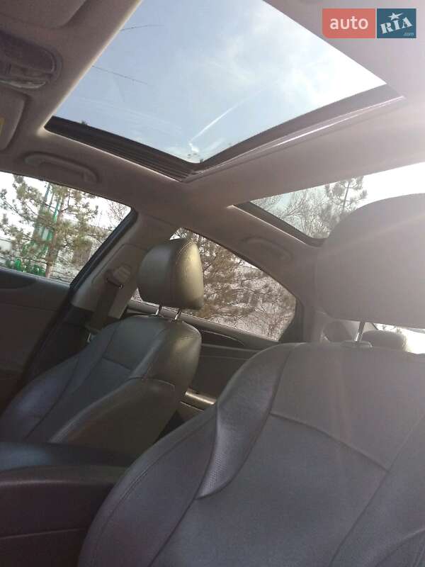 Седан Hyundai Sonata 2012 в Запоріжжі