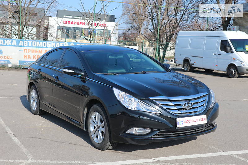 Седан Hyundai Sonata 2014 в Харькове фото Седан Hyundai Sonata 2014 в Харькове