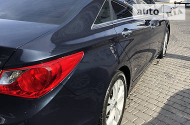 Седан Hyundai Sonata 2011 в 