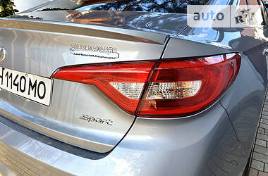 Седан Hyundai Sonata 2015 в 
