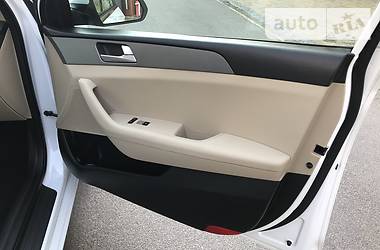 Седан Hyundai Sonata 2015 в 