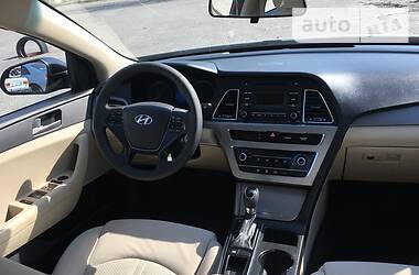 Седан Hyundai Sonata 2015 в 