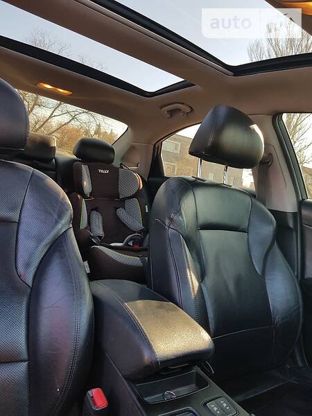 Седан Hyundai Sonata 2010 в Олешках