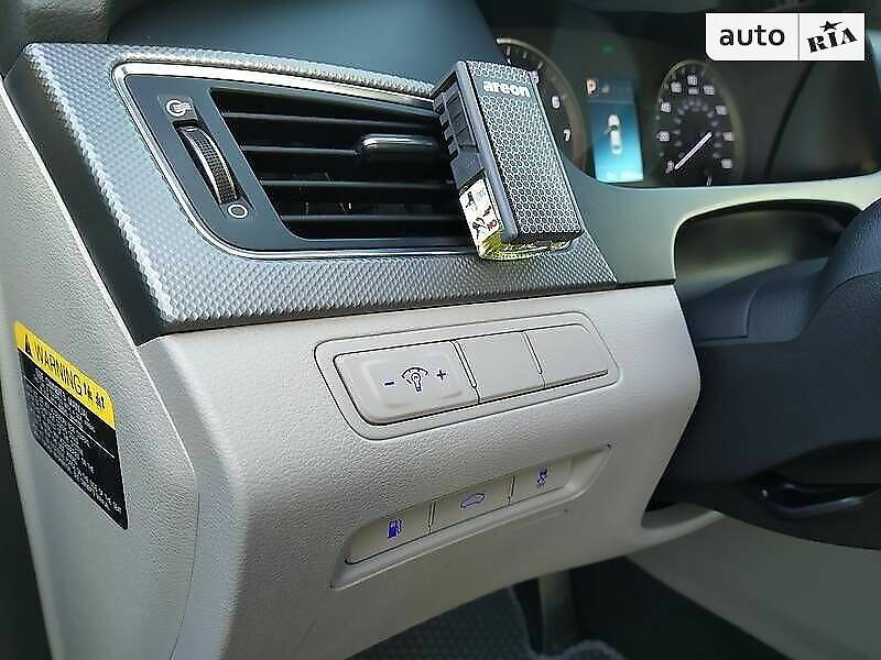 Седан Hyundai Sonata 2015 в Коломиї фото 10 Седан Hyundai Sonata 2015 в Коломиї