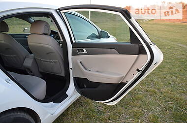 Седан Hyundai Sonata 2015 в 