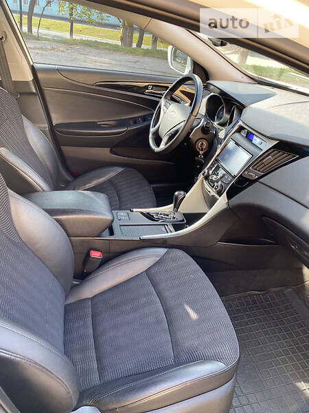 Седан Hyundai Sonata 2012 в Києві