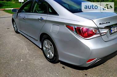 Седан Hyundai Sonata 2014 в Немирове