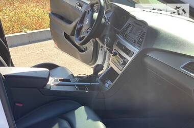 Седан Hyundai Sonata 2015 в Дніпрі