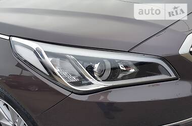 Седан Hyundai Sonata 2015 в 