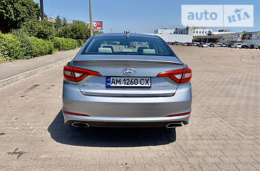 Седан Hyundai Sonata 2015 в Житомире