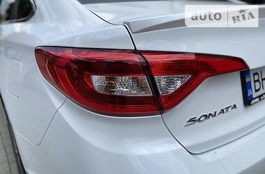 Седан Hyundai Sonata 2016 в Черновцах