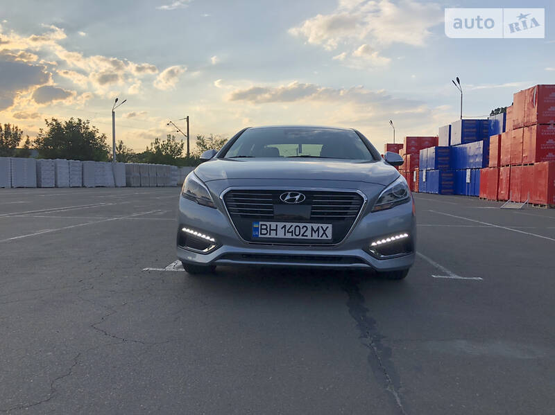 Седан Hyundai Sonata 2015 в Одессе