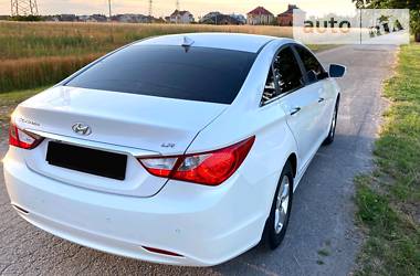 Седан Hyundai Sonata 2013 в 