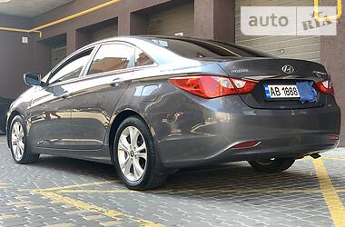 Седан Hyundai Sonata 2011 в 