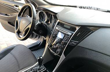 Седан Hyundai Sonata 2011 в 