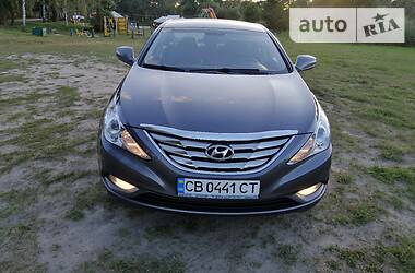 Седан Hyundai Sonata 2012 в Мене