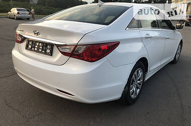 Седан Hyundai Sonata 2011 в Умани