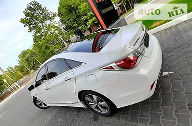 Седан Hyundai Sonata 2011 в 