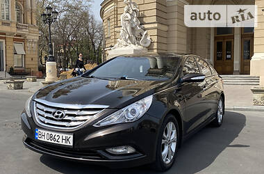 Седан Hyundai Sonata 2010 в Одессе