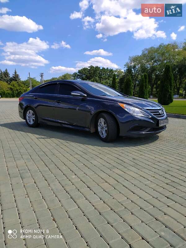 Седан Hyundai Sonata 2014 в Білгороді-Дністровському